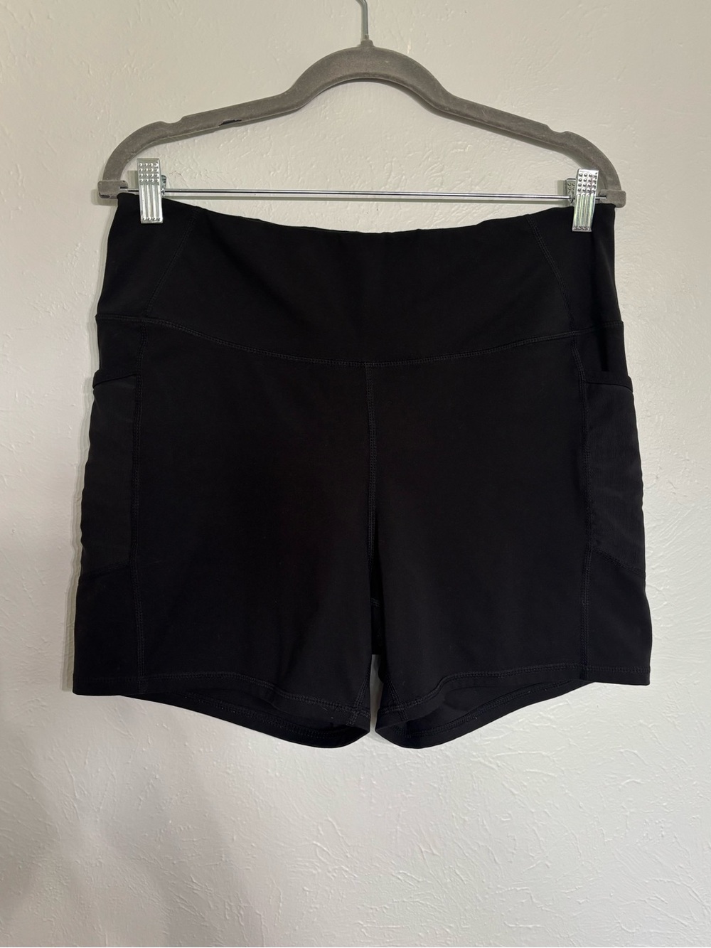 Women's Black Active Biker Shorts